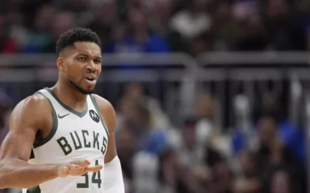 Assessing Giannis Antetokounmpo’s Injury After Bucks vs. Cavs Exit