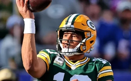 Packers Injury Update: Jordan Love, Josh Jacobs, Quay Walker Details