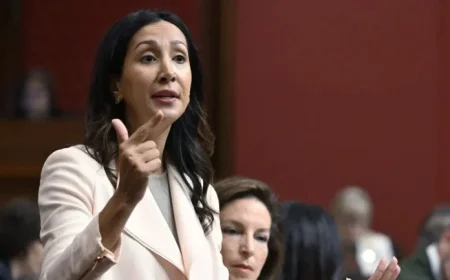 Quebec Liberal Leader Marwah Rizqy Dismisses Chief of Staff