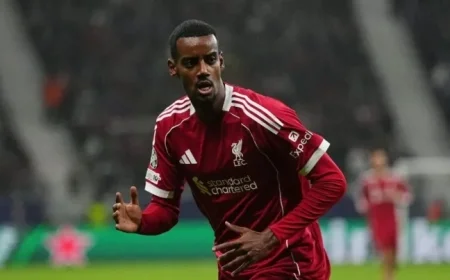 Unmissable Alexander Isak Fact Overshadows Sympathy for Liverpool Star