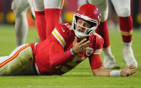 Chiefs Coach Criticizes Patrick Mahomes, Sparks Global Reaction