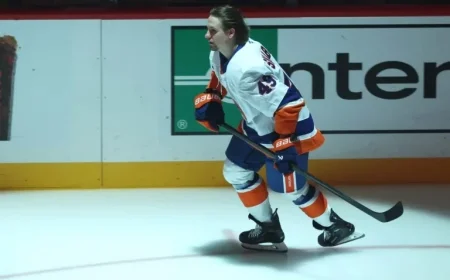 Maxim Shabanov Boosts Calum Ritchie in Islanders’ Lineup Return