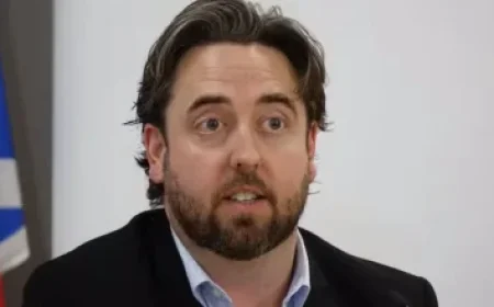 Bedard’s Hat Trick Leads Blackhawks to Victory Over Flames