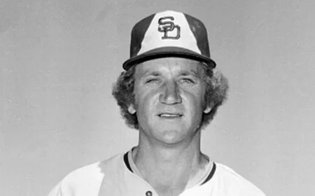 Padres’ First Cy Young Winner Randy Jones Dies at 75