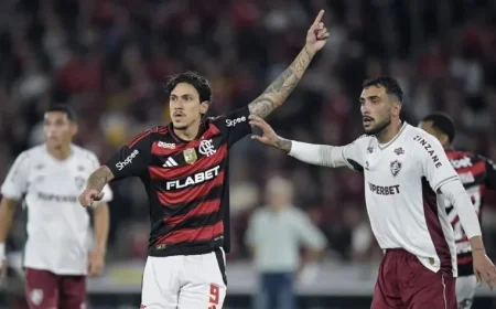 Flamengo Dominates Fluminense with Triple Victory Margin