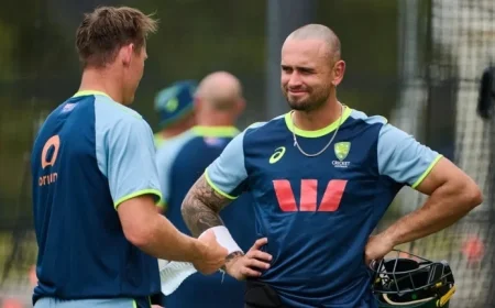 Weatherald, Doggett Make Debuts in First Ashes Test