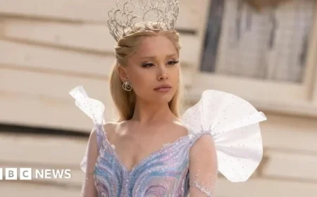 Critics Less Enthralled by Wicked Sequel Compared to Original Film