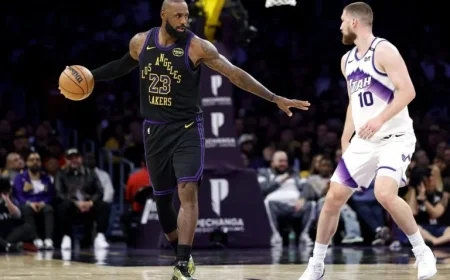 Lakers Face Challenge in Managing LeBron James’s Playtime Minutes