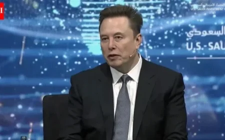 Elon Musk’s Robot Vision Sparks Debate: ‘Wealth for All or Fantasy?’