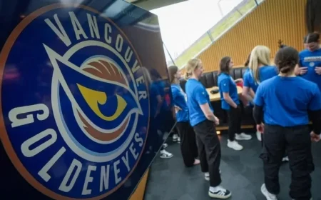 Canucks Players Wear Goldeneyes Jerseys Before Season Opener