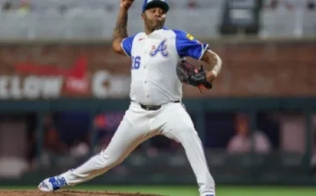 Luke Wilson Leads 93rd Hollywood Christmas Parade Supporting Marine Toys for Tots