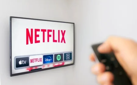 Is Netflix Stock Worth Buying, or Does Disney Offer More Value?
