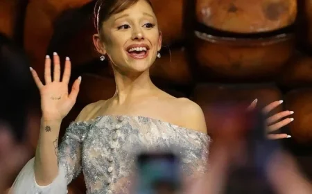 Singapore Deports Man Who Rushed Ariana Grande at “Wicked” Premiere