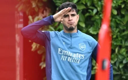 Hincapie Joins Saliba in Defense Partnership