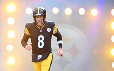 Steelers Decide on Aaron Rodgers Playing with Broken Wrist