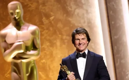Tom Cruise Wins Oscar at 2025 Governors Awards
