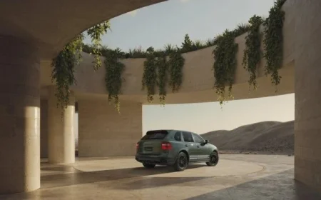 Sonderwunsch Cayenne Debuts with 70s Desert Vibes