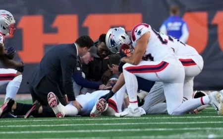 Patriots’ OL Woes: LT Campbell Carted Off Field