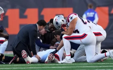 Patriots’ Will Campbell, Jared Wilson Injured Against Bengals