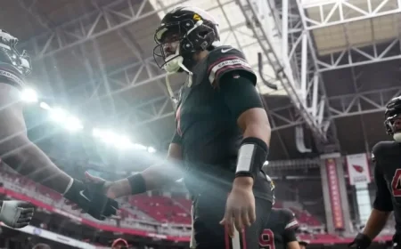 Arizona Cardinals QB Inducted into Hall of Fame Despite Loss