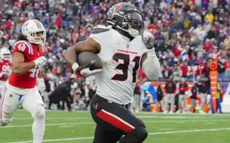 Broncos Eye Dynamic RB Following Unexpected Texans Release