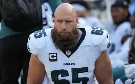 Lane Johnson Avoids Surgery for Foot Injury, Report Confirms