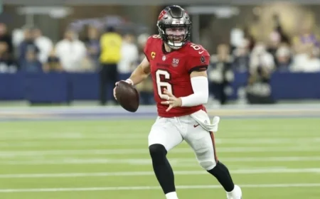 Baker Mayfield Throws 14-Yard TD, Heads to Medical Tent for Evaluation