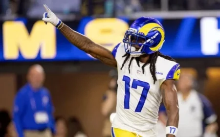 Rams Dominate Buccaneers, Seize NFC Lead with Sixth Consecutive Win