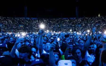 Oasis Reunion Tour Celebrates Positive Masculinity