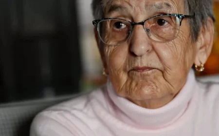 Fraudsters Deprive Elderly Woman of Valuables in Quebec