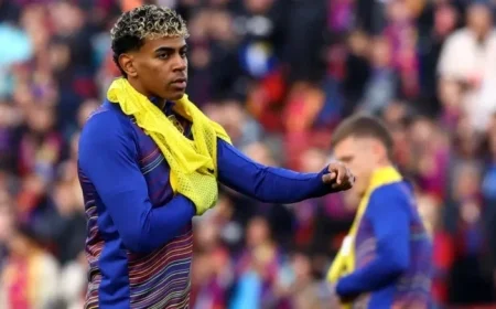 Chelsea Faces Barcelona: Champions League Team News and Lineups