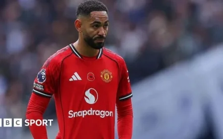 Cunha Absent from Christmas Lighting Due to Training Accident