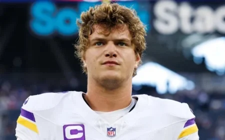 Vikings’ QB J.J. McCarthy Enters Concussion Protocol After Packers Defeat