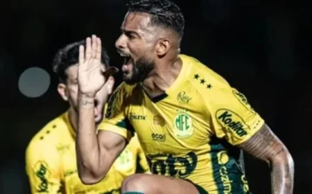 Reinaldo’s Stunning Free Kick Boosts Mirassol’s Lead Over Ceará in Brasileirão
