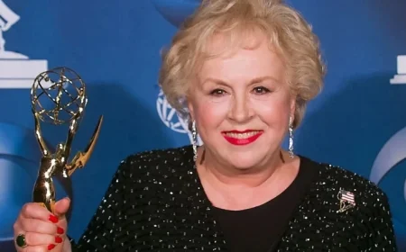 Doris Roberts: A Life in Photos from Star to Final Days