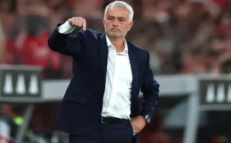 Champions League: Ajax vs. Benfica Betting Odds and Predictions