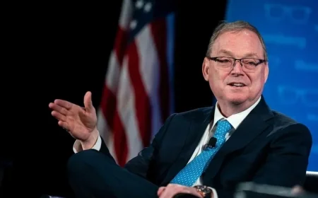 Hassett Leads in Trump Fed Chair Selection Process