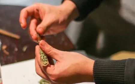 Americans Favor Marijuana Over Alcohol, Sparking Interest in ‘Cousin Walk’ Tradition