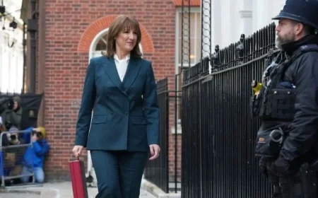 UK Reduces Household Energy Bills by £150 Annually