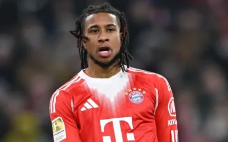 Liverpool Eyes Bayern Munich’s Olise in Transfer Ambitions