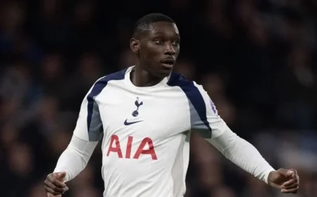 Randal Kolo Muani Poised for Breakout Performance Against Spurs at PSG Homecoming