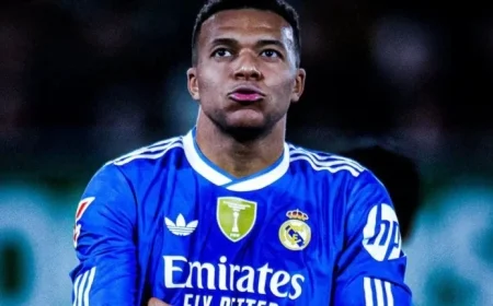 Real Madrid Considers Statue Honoring Kylian Mbappé