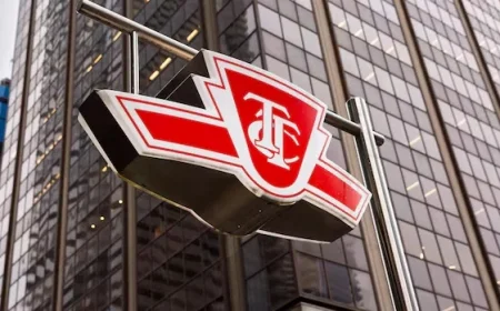 TTC Employee Stabbed at Dundas Station; Suspect Arrested, Police Report