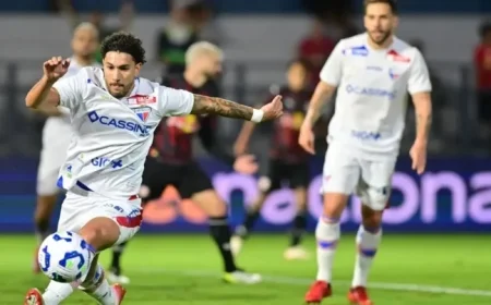 Fortaleza Triumphs Over Bragantino, Strengthens Fight Against Relegation in Brasileirão