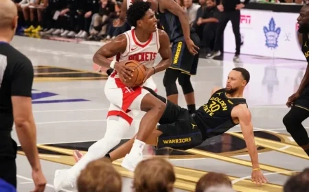 Steph Curry’s Injury: Warriors Star Undergoes MRI After Early Exit