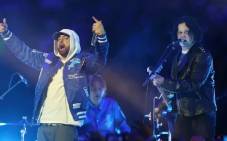 Jack White and Eminem Ignite Thanksgiving Halftime Show with Electrifying Performance