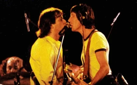 Inside ‘Comfortably Numb’: Unveiling the Story of Pink Floyd’s Prog Classic