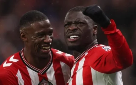 Brobbey Seals Sunderland Victory; Roefs Stunned by 43-Meter Goal