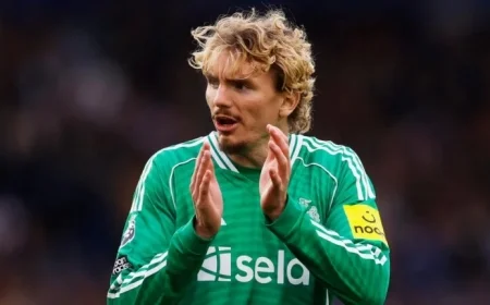 Nick Woltemade Scores October 2025 Goal of the Month