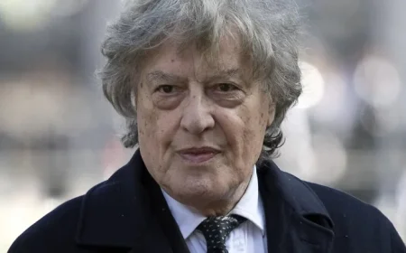 Tom Stoppard, Renowned Playwright and Screenwriter, Passes Away at 88